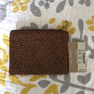BNWT wallet pouch